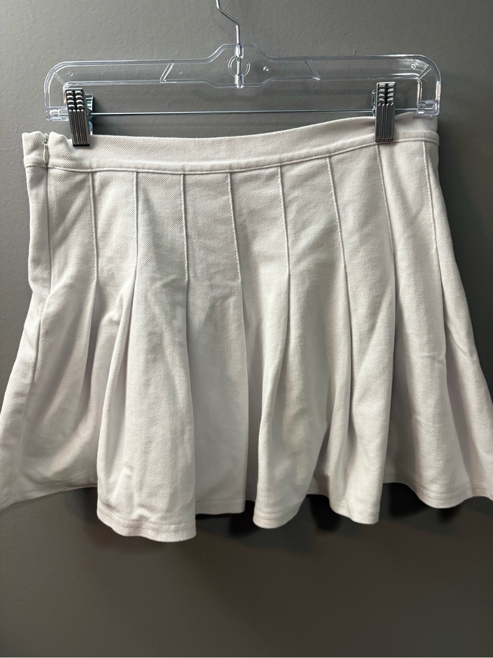 Forever 21 white Pleated Skater Skirt